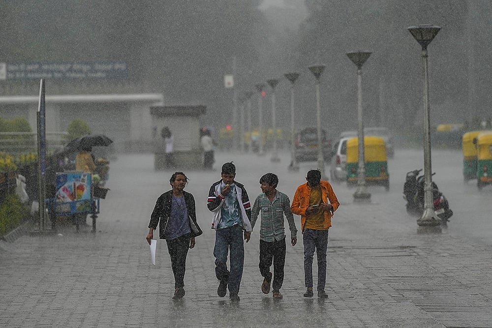 | Photo: PTI/Shailendra Bhojak